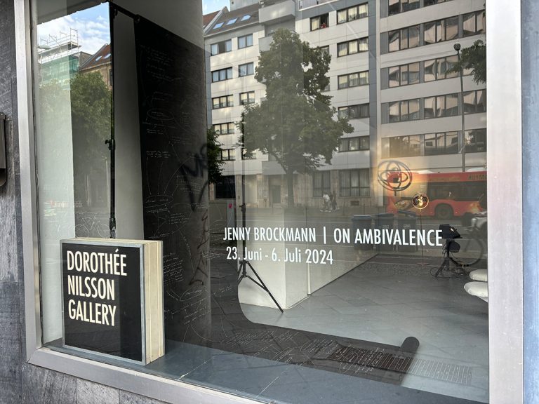 Jenny Brockmann: ‚On Ambivalence’, 2024. Installation view at Dorothée Nilsson Gallery © the artist