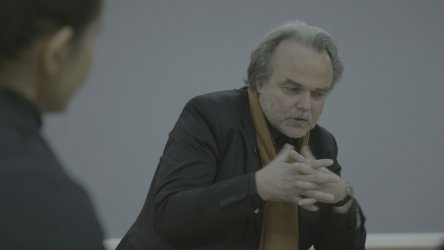 Jenny Brockmann: ‚Informed Desire‘, 2019. HD film, 1:46:55, film still. Exhibition view, Kunsthalle Rostock. Photo: Niclas Middleton © the artist